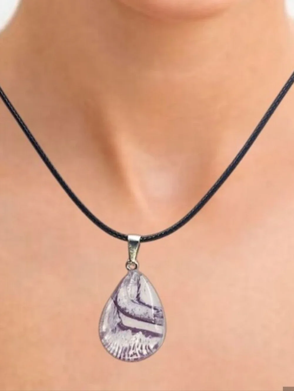 Clear Glass Pendant w/ Wavy Lines Design & Black Cord Necklace | NWOT